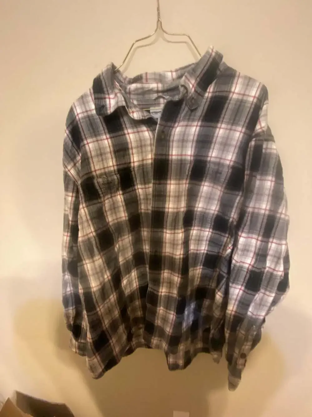 Carhartt Relaxed Fit 100% Cotton Plaid Long Sleeve Flannel Button-Up Shirt